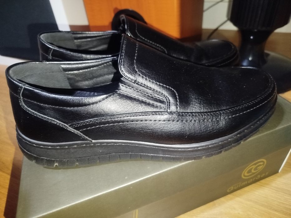 Sapatos Guimarães novos