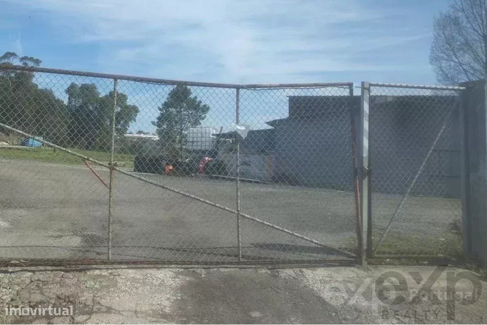 Lote de Terreno em Vila Nova de Gaia à Venda