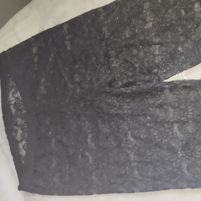 Piękne Legginsy koronkowe