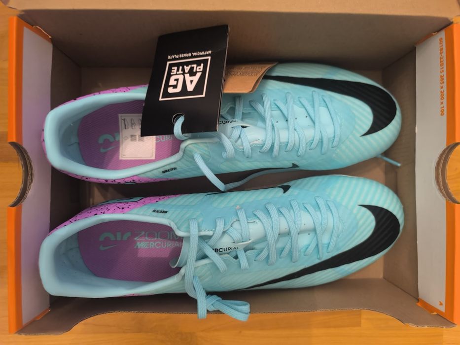 Chuteiras Nike T43 Zoom Vapor 15 Academy NOVAS
