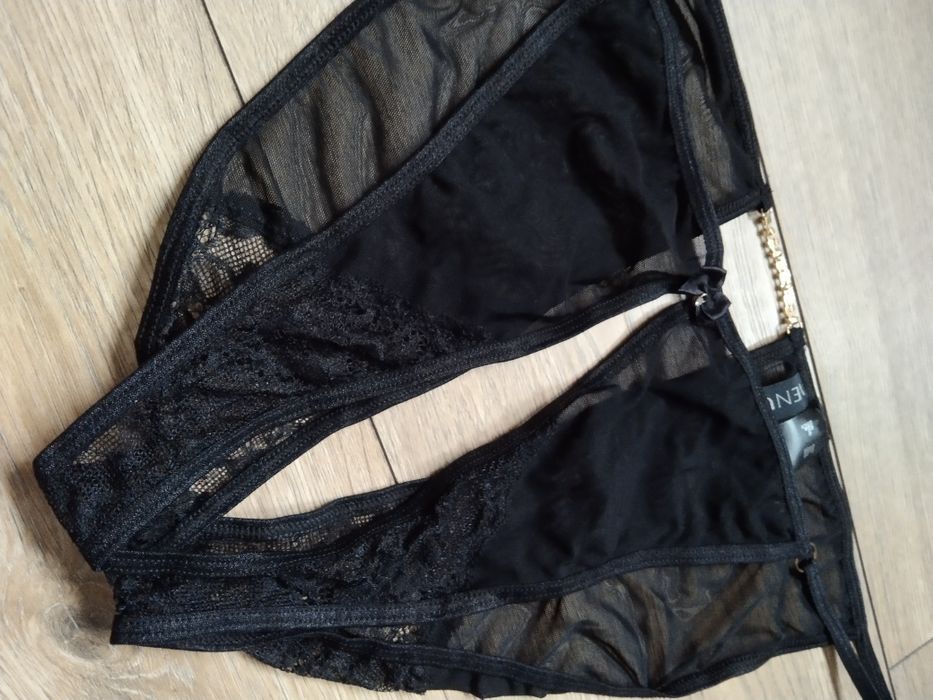 Koronkowe otwarte majtki erotyczne Venus siateczka duży rozmiar 60 XXL