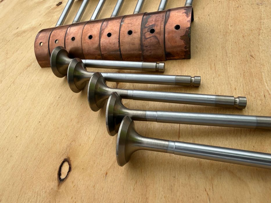 Panewki główne +zawory FIAT 125P FSO POLONEZ