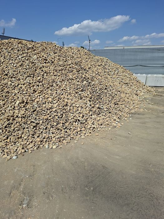 Kruszywo drogowe Dolomit,kamień,tłuczeń, ziemia przesiewana,piasek,humus ziemia ogrodowa czarnoziem