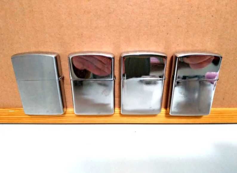 Conjunto 4 Isqueiros a Gasolina Novos