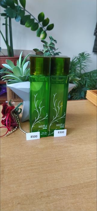 Wistful aroma Amwey , Paco rabanne lady million prive