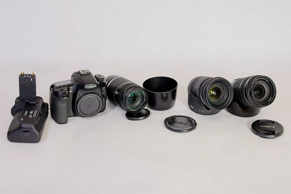 CANON EOS 70D + grip z zestawem obiektywów