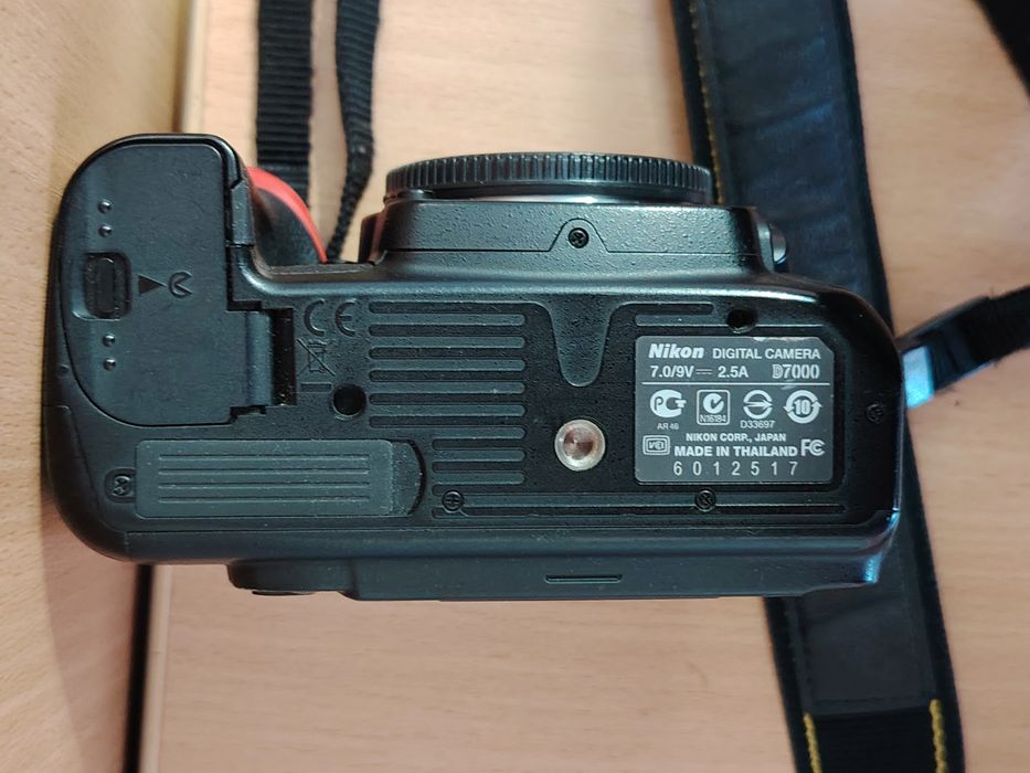 Фотоапарат Nikon d7000