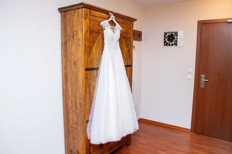 Zjawiskowa Suknia Ślubna S/36