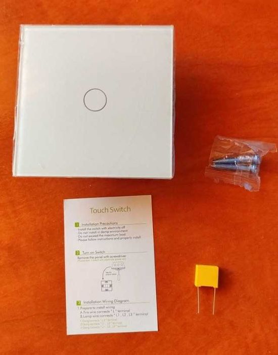 Сенсорний вимикач Smart Touch Switch білий