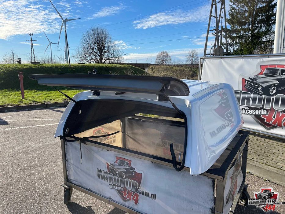 Zabudowa MERCEDES X, hardtop, pickup