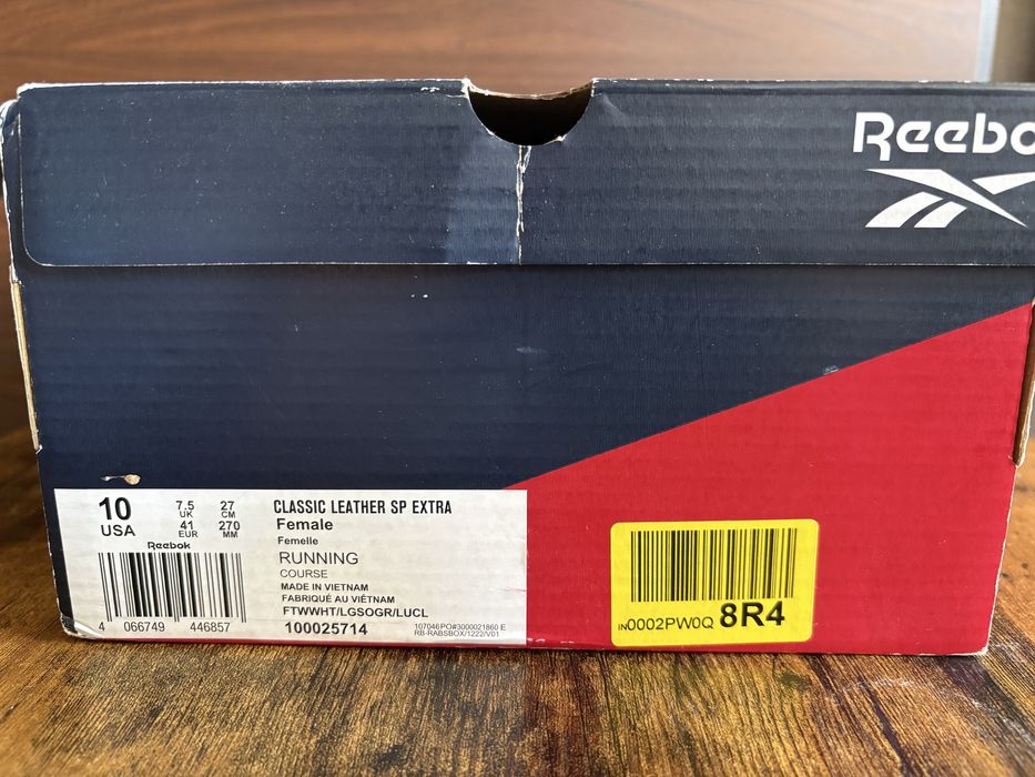 Buty sportowe Reebok Classic Extra  r. 41