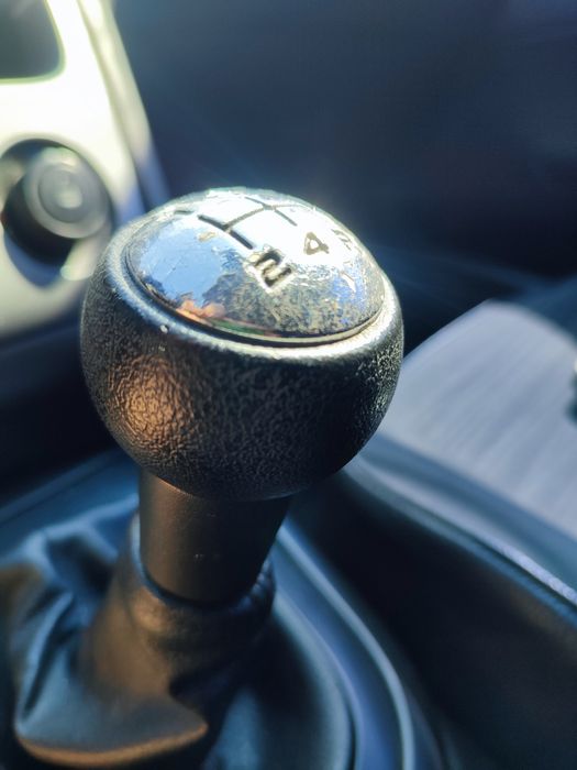 Пежо 308, 2010 год