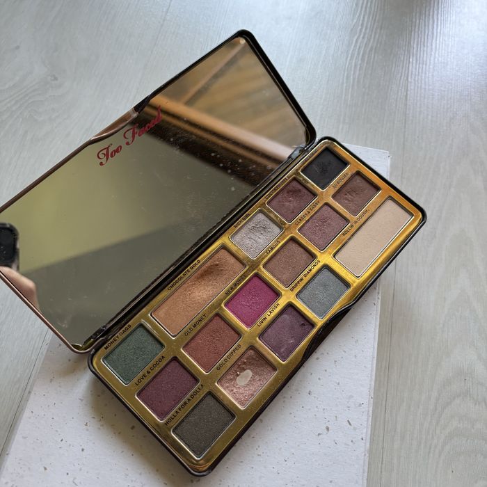 Too faced paleta cienie do powiek chocolate Gold