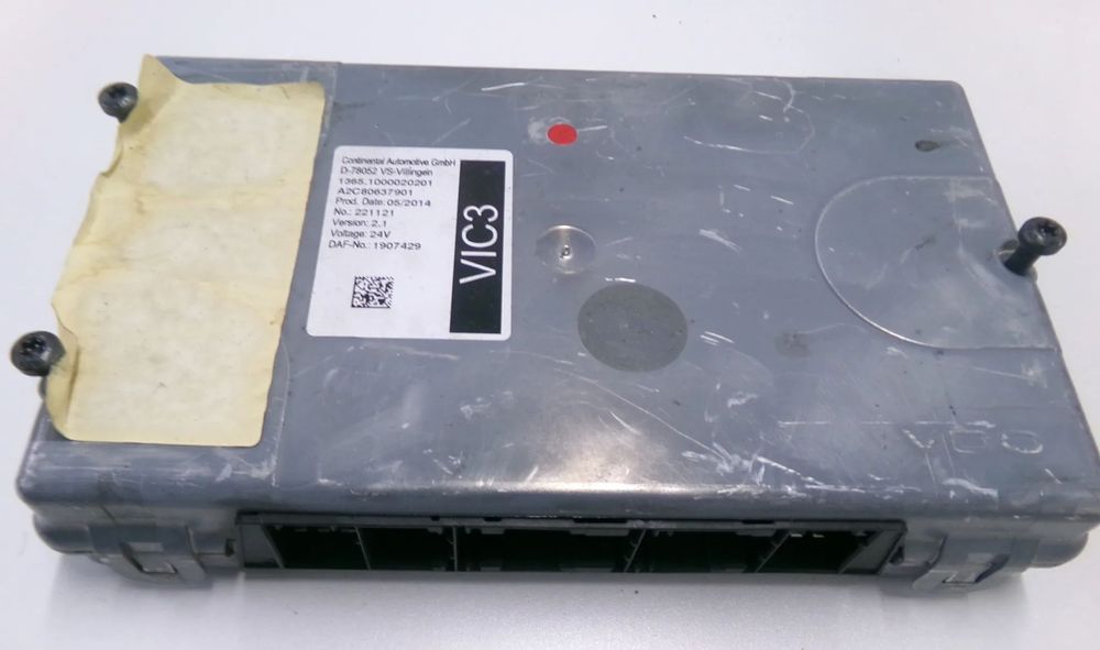 VIC 3 KOMPUTER STEROWNIK MODUŁ wer. 2.1 DAF XF 106 1907429
