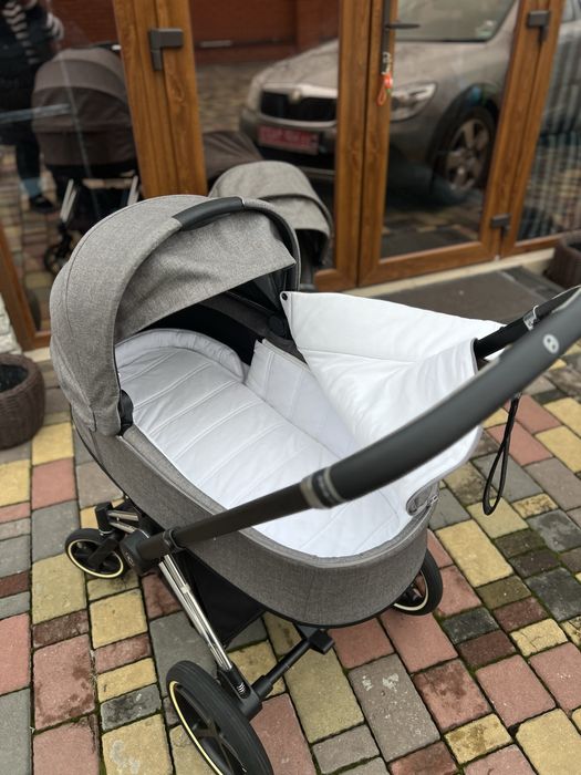 Коляска Cybex Priam 2в1