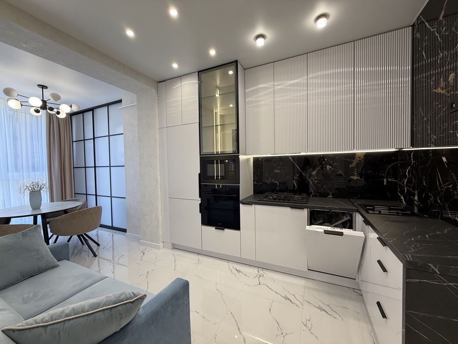 Оренда! Нова! Обжитий будинок. ЖК Софія Резиденс, Мартинова 30