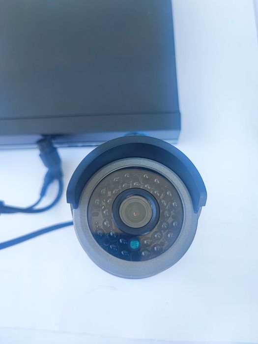 Система відеоспостереження Techage N6708F5N-POE  відеореєстратор пам'ять 2 Тбайт