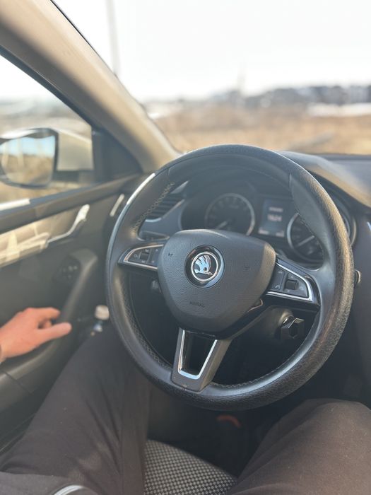 Skoda Octavia 2015 • Надійне авто в гарному стані.