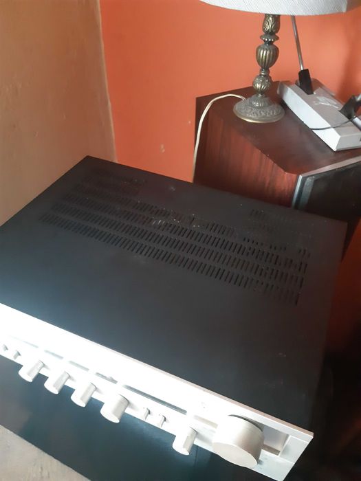 amplituner Hitachi sr 504