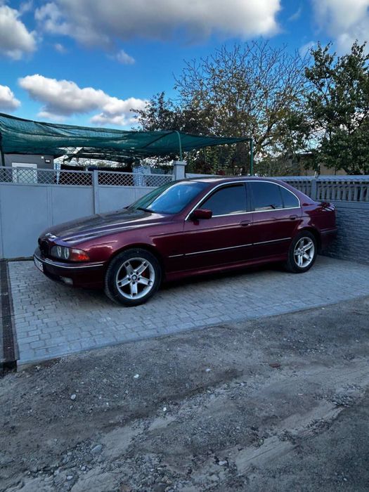 Продаю BMW E39 м52в25