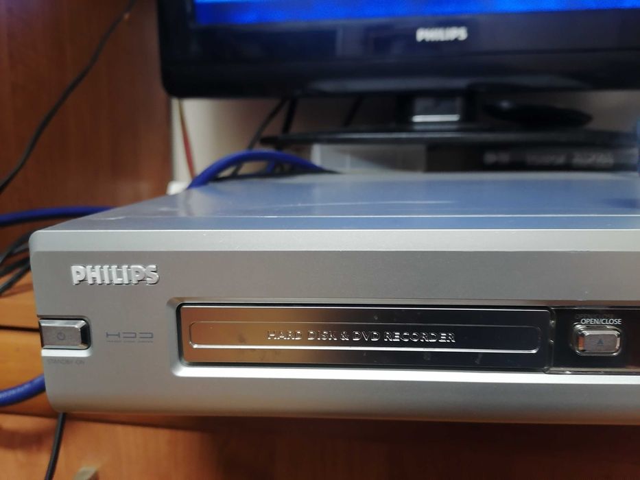 Nagrywarka PHILIPS HDRW 720 DVD Recorder/HDD 80GB Pilot