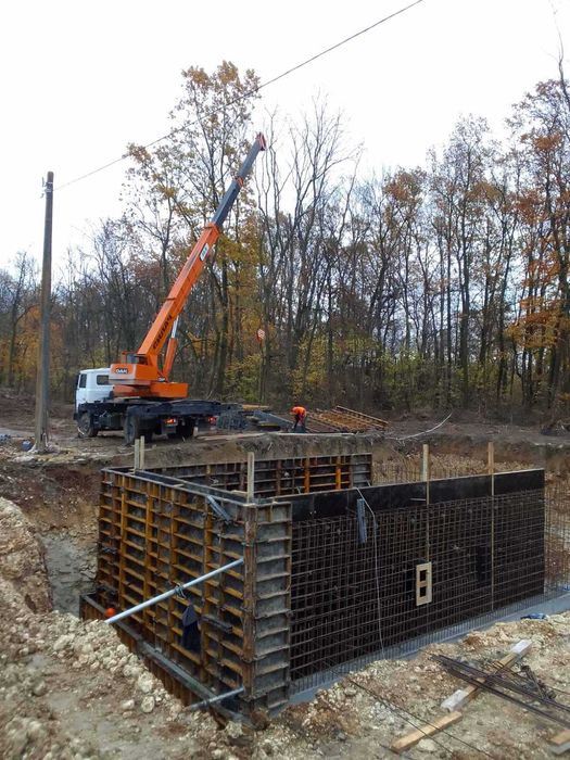 послуги оренда автокран 21МЕТР стріла. м Львів. Услуги автокрана.