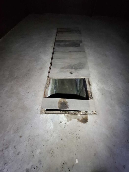 Продам гараж в центрі міста.