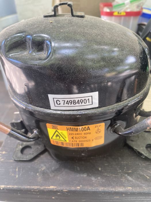 Компресор для холодильника новий