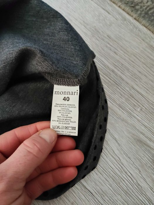 sukienka w groszki, z rękawem 3/4 Monnari rozm. 40