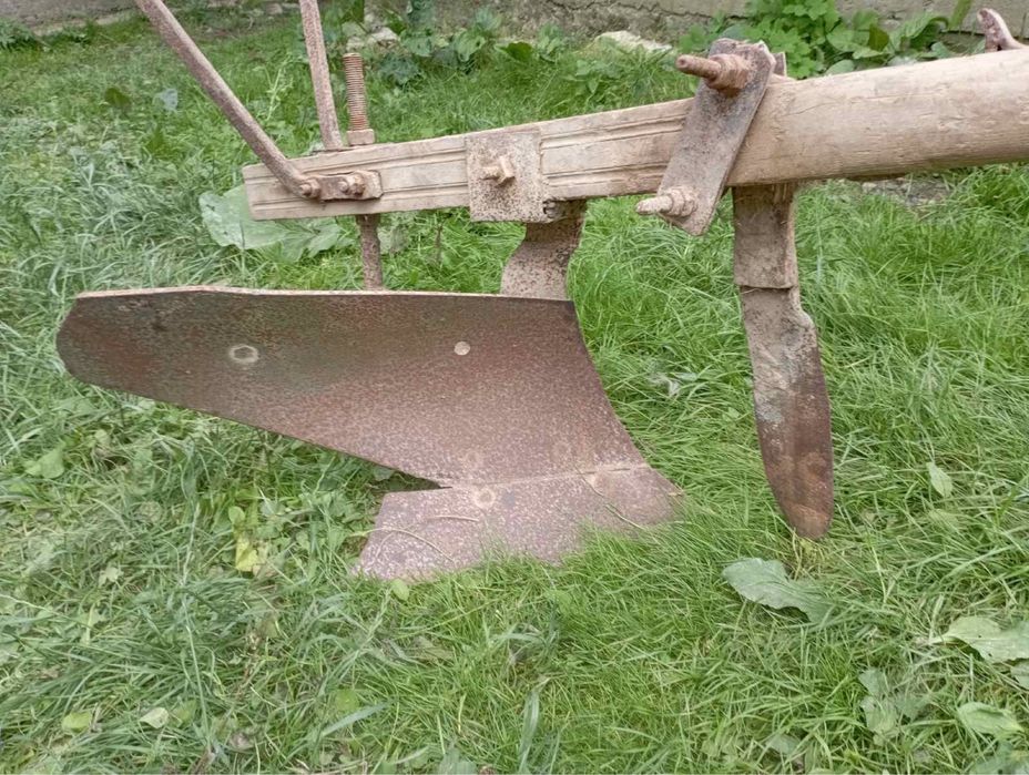 Плуг гарний стан