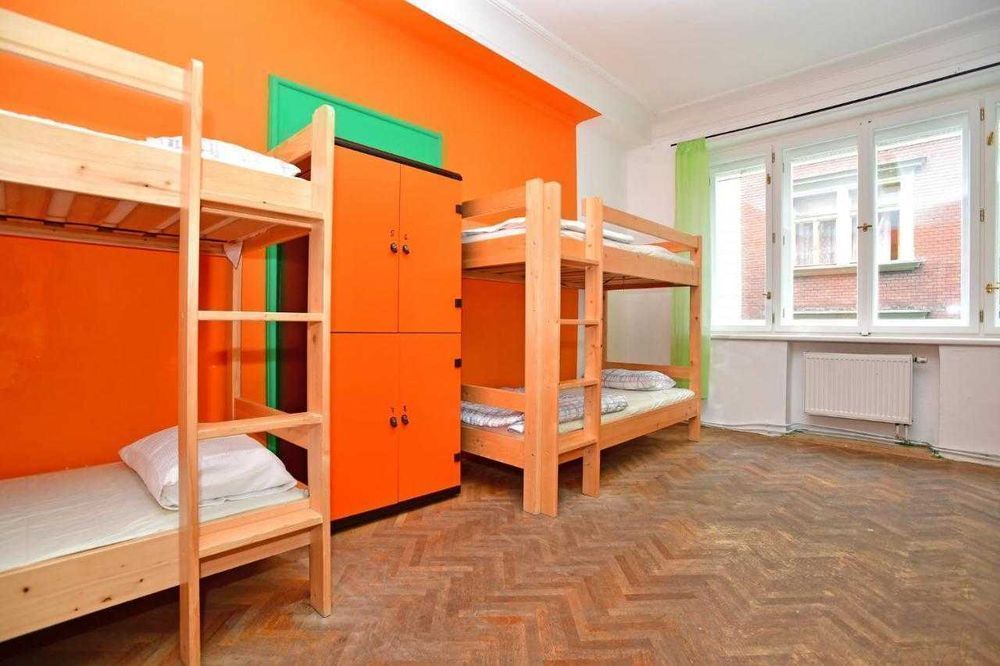 Крутий Хостел Метро Хрещатик