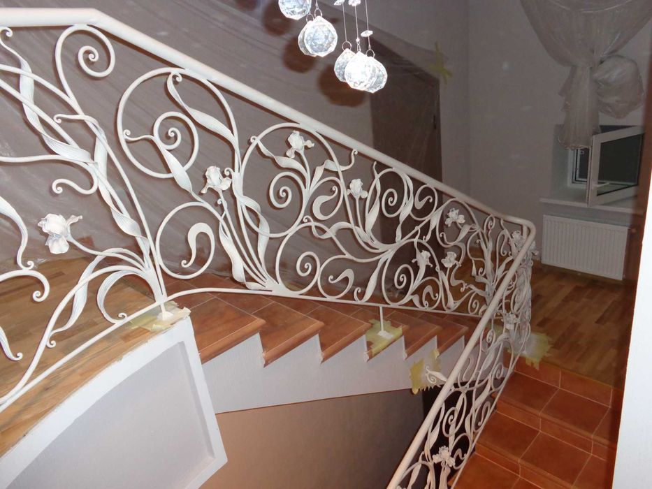 Balustrady na schody. Balustrady kute (model „Kali”)