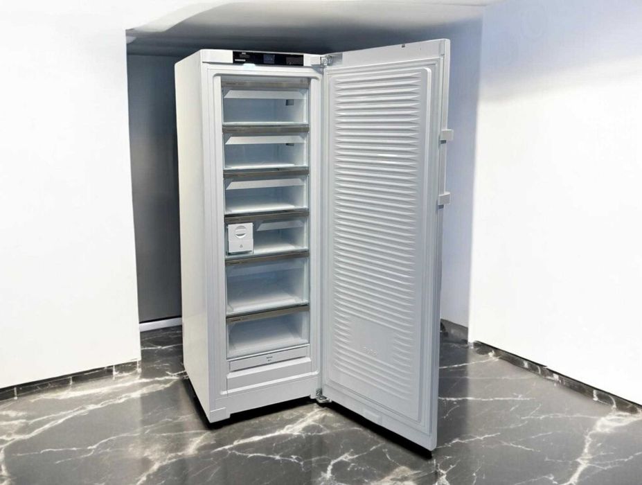 Топова Морозильна камера Liebherr FNb 5056 льодогенератор лібхер