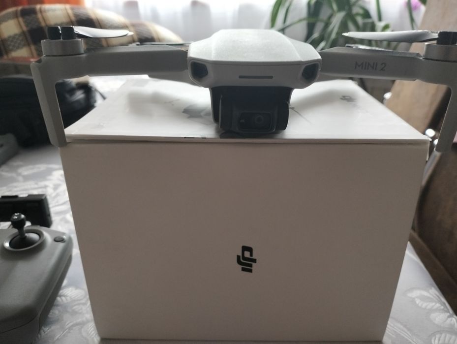 Dji mini 2 stan jak nowy