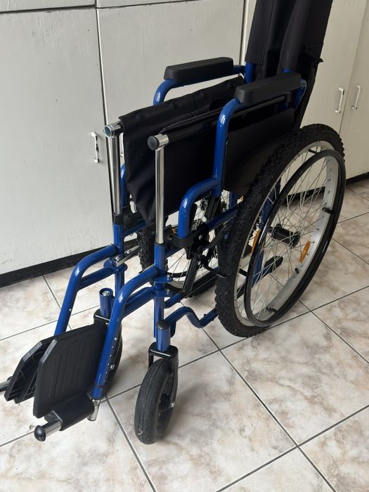 Інвалідна коляска в гарному стані