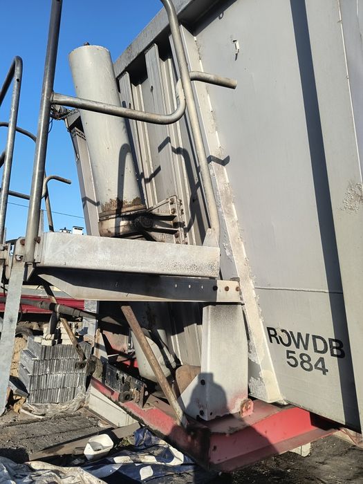 Naczepa wywrotka kogel 48m3