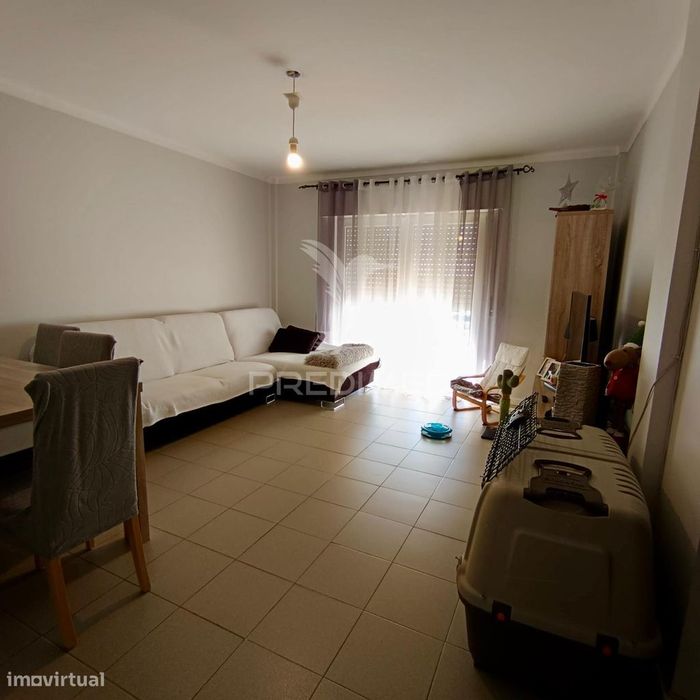 Apartamento T3 Semi Remodelado Setúbal — São Sebastião, Setúbal
