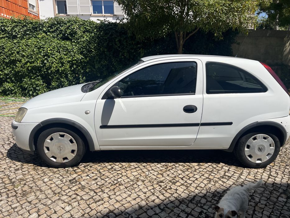 Opel Corsa comercial - 1.3 CTDI - muito bem estimado