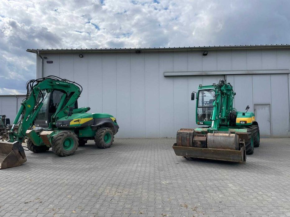 Mecalac 12 MTX 2013 rok zestaw osprzętu
