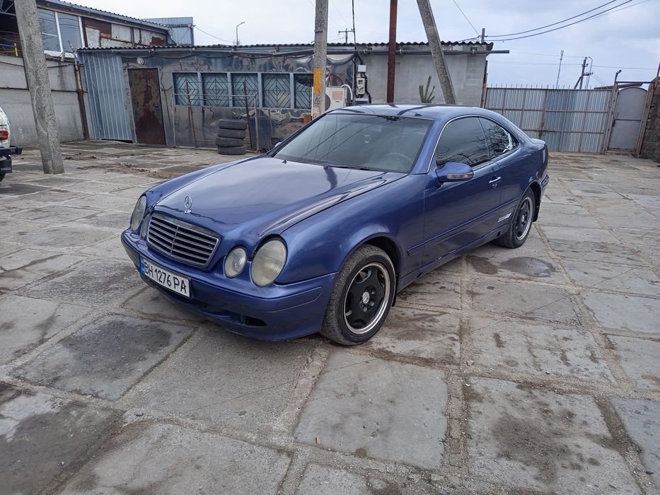 Мерседес CLK 200