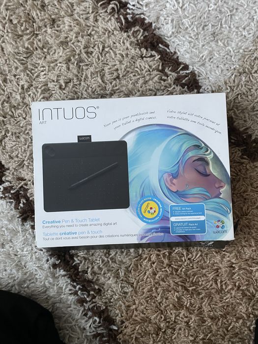 Графічний планшет Intuos Art PT S