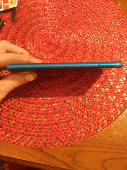 Продам телефон Samsung m11