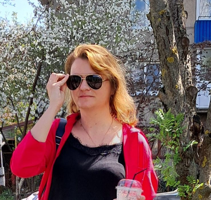 Репетитор / вчитель  англійської мови