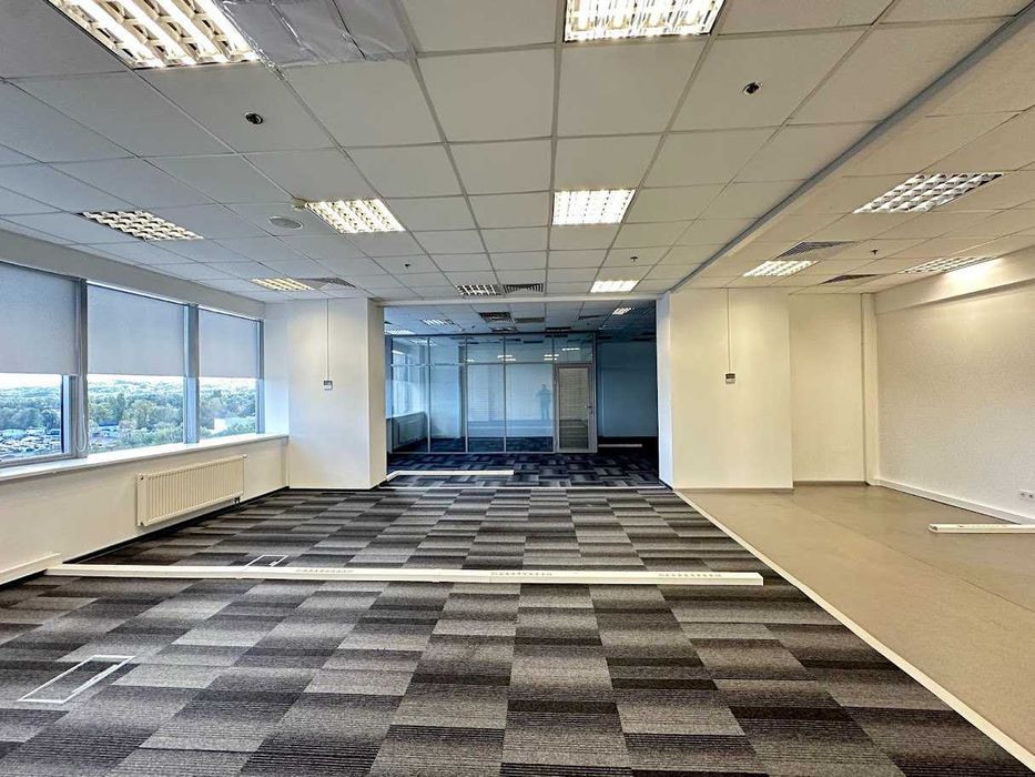 Оренда офісу 740 кв.м. у БЦ Європа — окремий поверх для вашого бізнесу