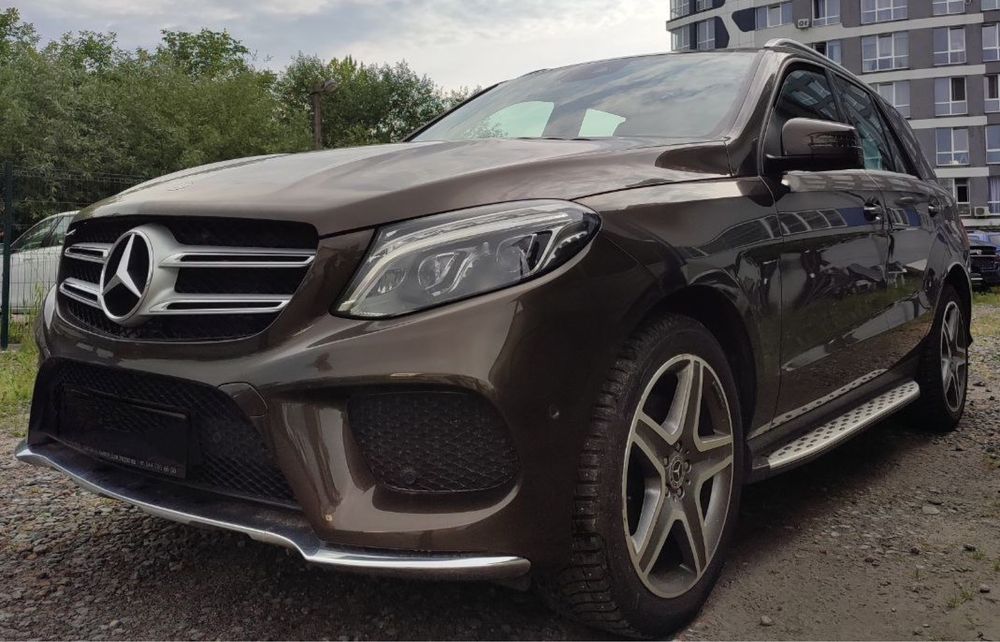 Mercedes GLE W166