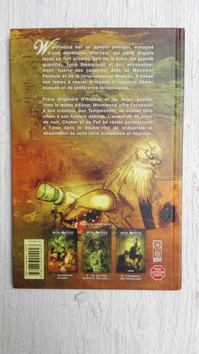 Wormwood - Gentleman Zombie - Ben Templesmith (capa dura)