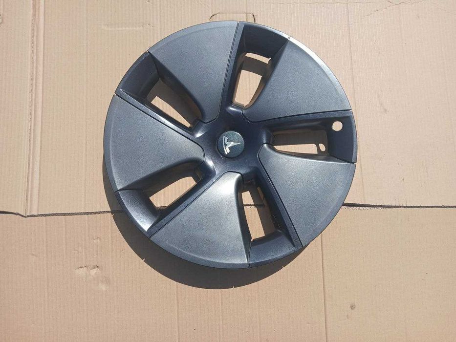 Kołpak Tesla oryginalny