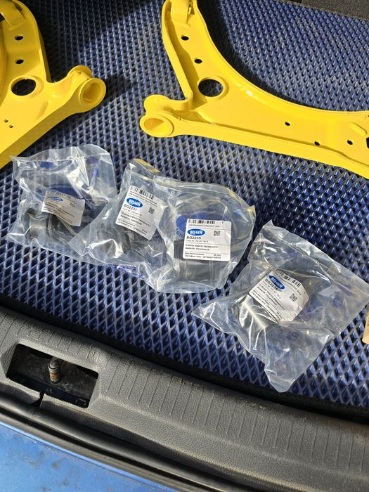 Передні ричаги гольф 5-6