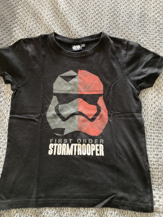 1 casaco + 3 T-shirts Star Wars - 8 anos