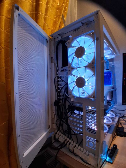 Komputer Custom Loop >32Gb 6000mt/s CL30 Pod Gaming / Stacja robocza